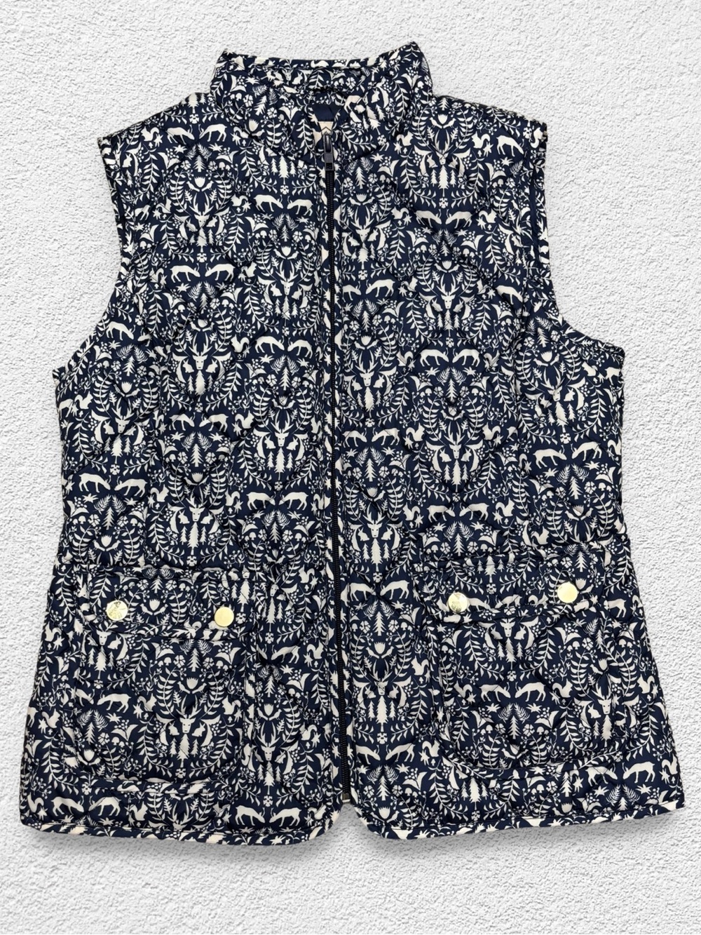 St. John's Bay Navy Blue Woodland Animal Deer Forest Print Quilted Puffer Vest M